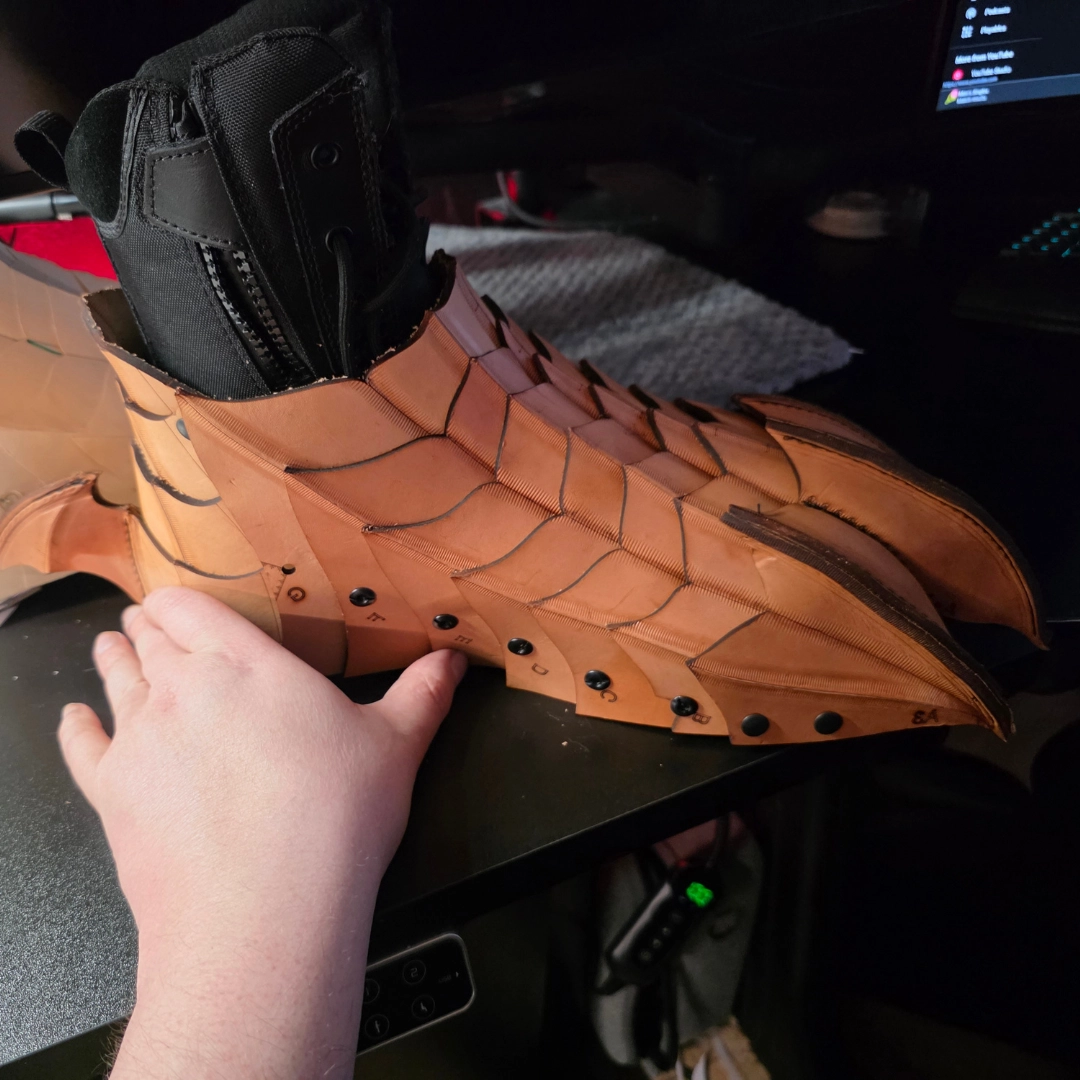 Hydra 11 Untitled design (29)